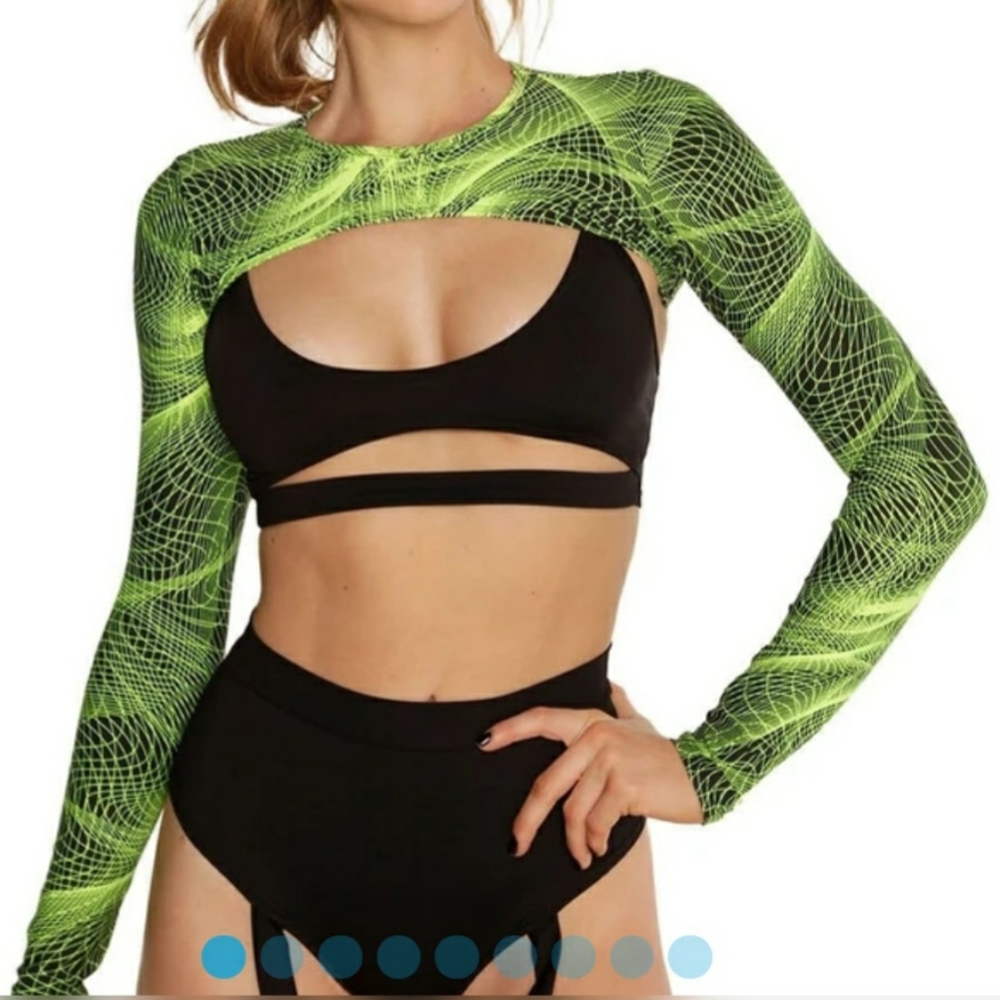 Break the Matrix Ultra Crop Top